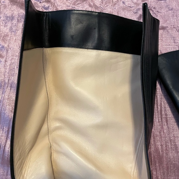 Christian Louboutin Black Bianca Botta 40 - Picture 7 of 16